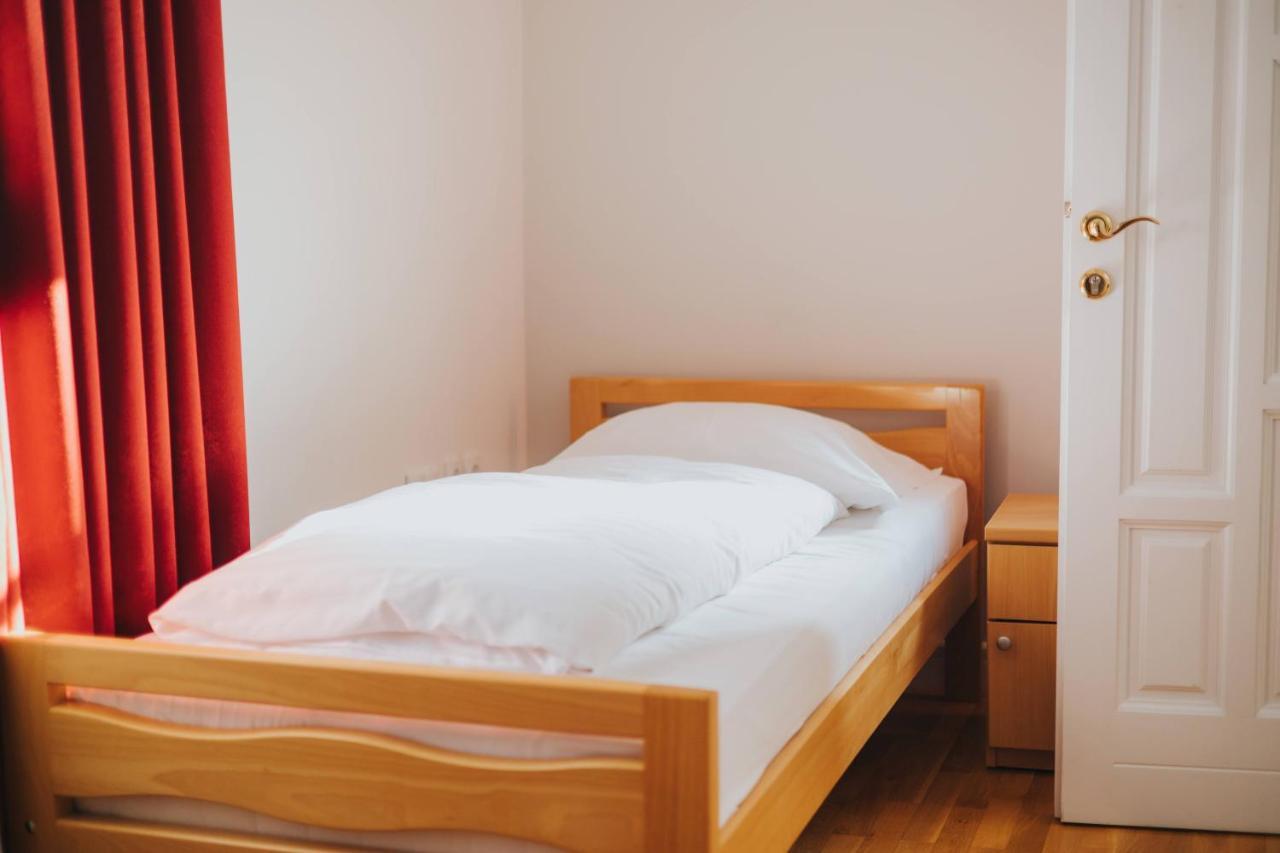 Brčko Motel Vila Bakarni מראה חיצוני תמונה